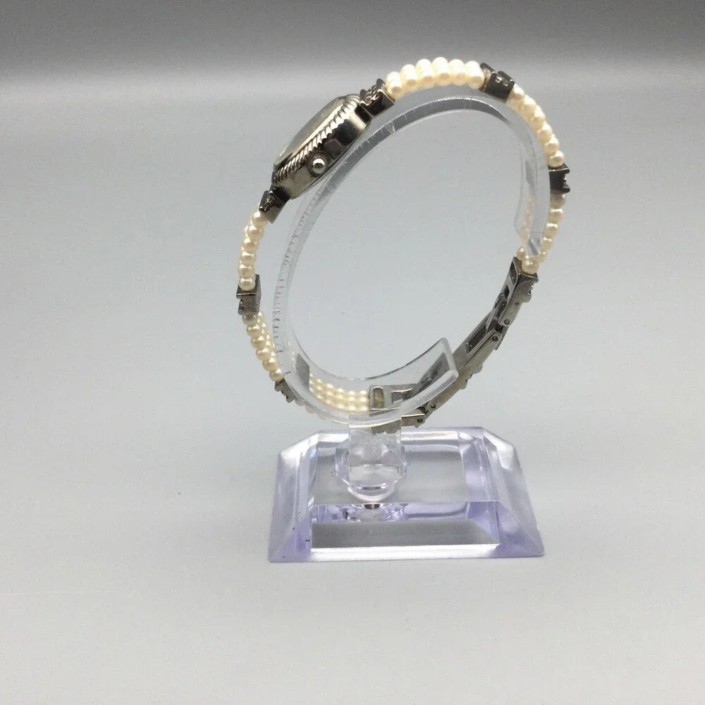 Avon Womens Watch 18mm Cream Oval Dial Faux Pearl Bracelet New Battery